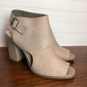 Seychelles Open Toe Booties Sz 9